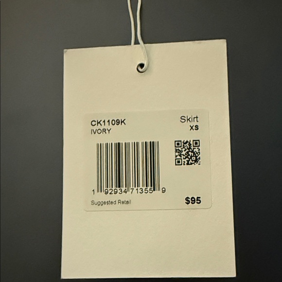 Endless Rose White Sequin Skater Skirt - Picture 7 of 7